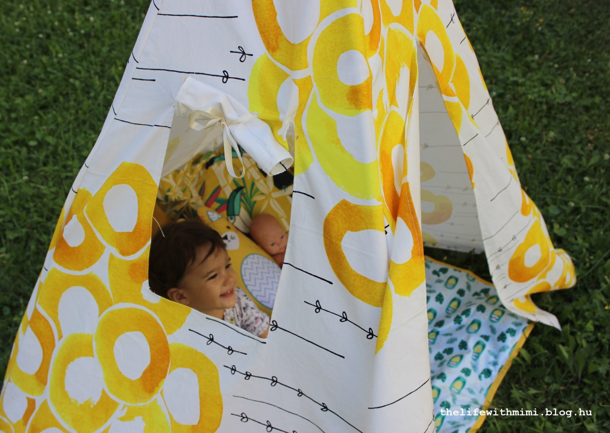 the life withi mimi sator